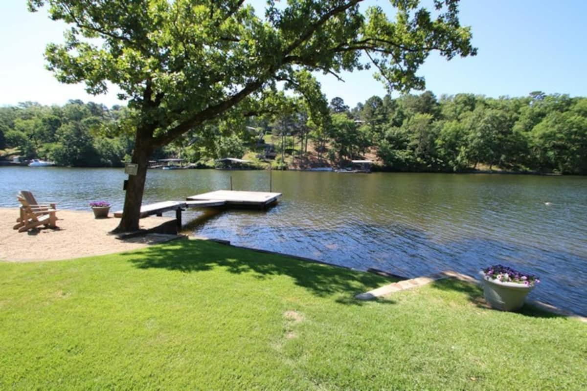#02 - Unique Lakeside Studio Cottage- Pet Friendly Хот Спрингс Екстериор снимка